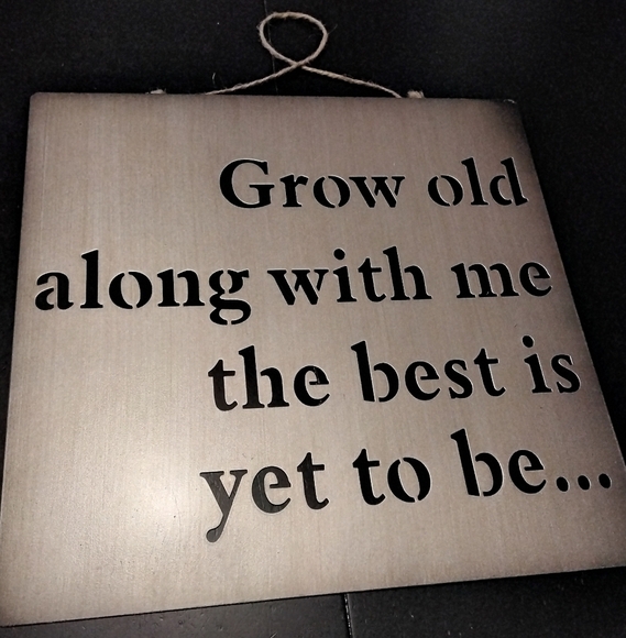 Tin Decor Wall Hanging - Picture 1 of 2